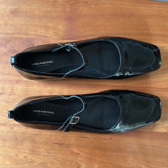 Vagabond Patent Leather Mary Jane Flats Size 10 - Picture 2 of 5